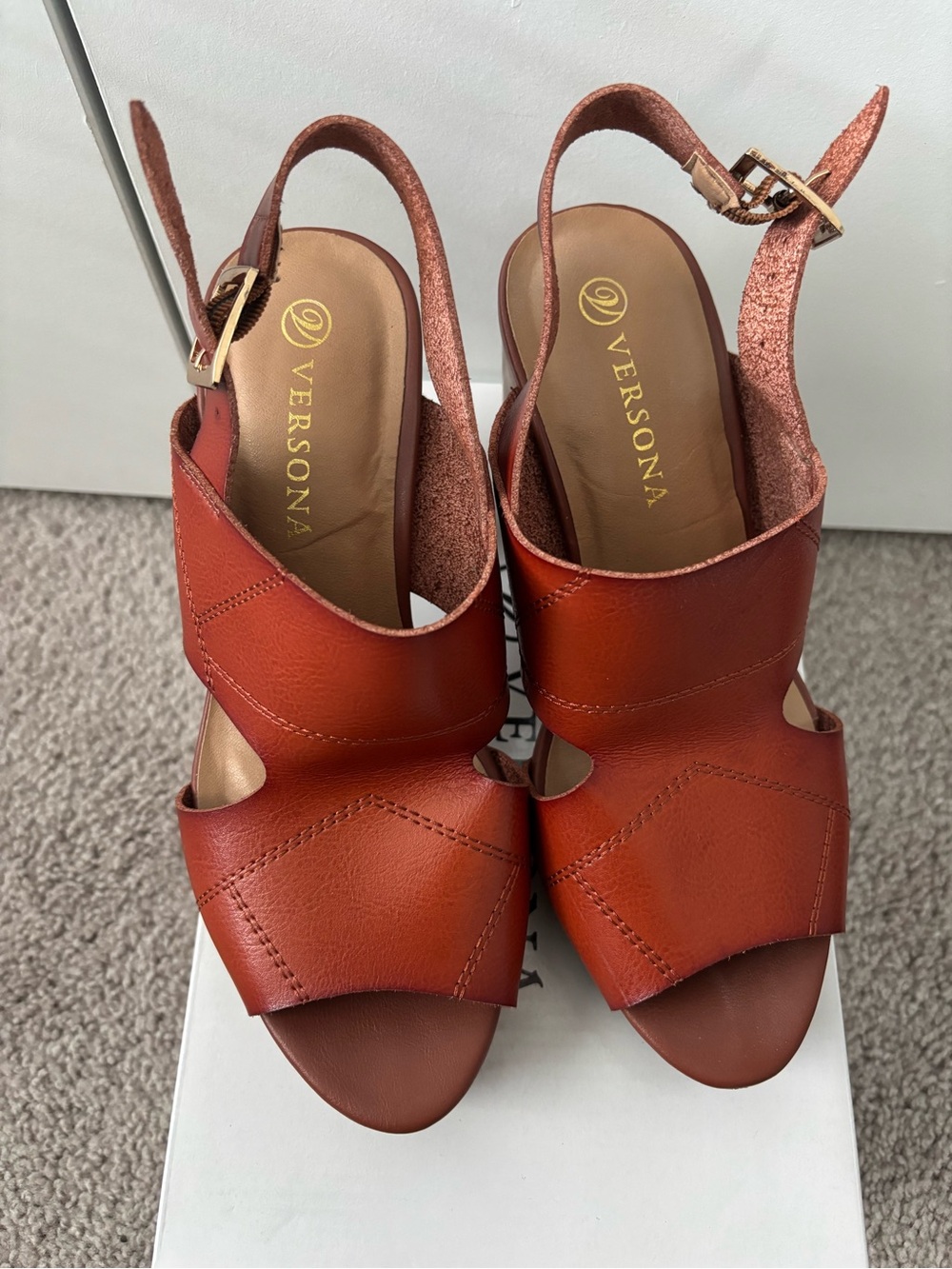 Versona Women’s Burnt Orange/Brown Open-Toe Slingback Sandals